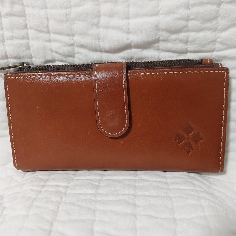 Patricia Nash Cognac Nazari Leather Wallet
